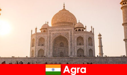Impressive palace complexes in Agra India is a travel tip for vacationers