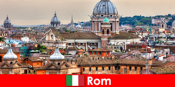 Rome Cosmopolitan metropolis with many churches and chapels a starting point for strangers