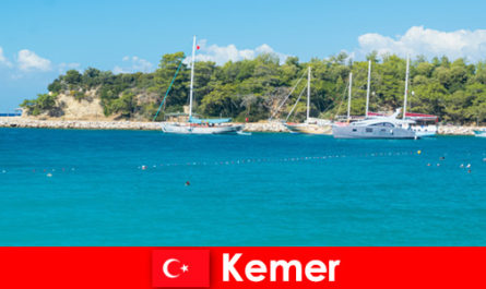 Boat tour and hot parties for young vacationers in Kemer Turkey