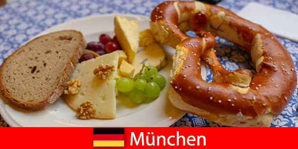 Enjoy a cultural trip to Germany Munich with beer, music, folk dance and regional cuisine