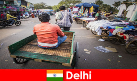 Holidays abroad Lively streets and a lot of hustle and bustle are the hallmarks of Delhi in India