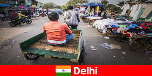Holidays abroad Lively streets and a lot of hustle and bustle are the hallmarks of Delhi in India