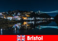 Pub crawl and live music in the best pubs in the city of Bristol England