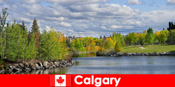 Calgary Canada offers bike tours and healthy food for sports-loving tourists