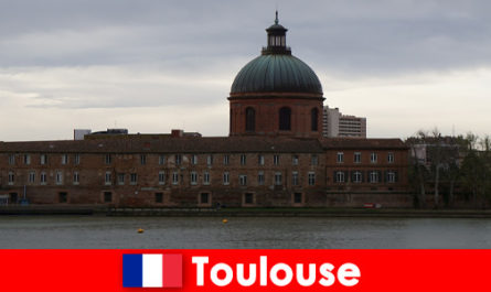 Short trip to Toulouse France for cultural travelers from Europe
