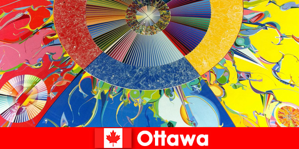 Discover art at the traditional market and in the great outdoors in Ottawa Canada