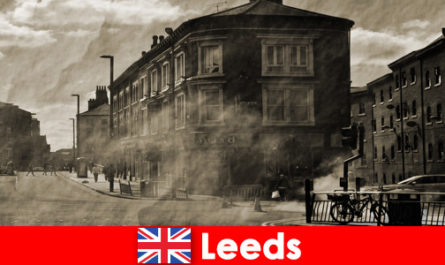 Modern city with top hotels and authentic gastronomy in Leeds England