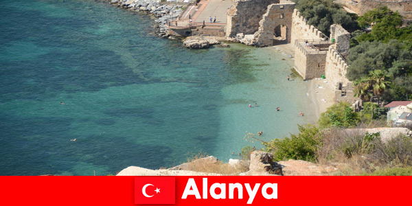 Traumhafte Strände und viele Sehenswürdigkeiten zum Entdecken in Alanya Türkiye