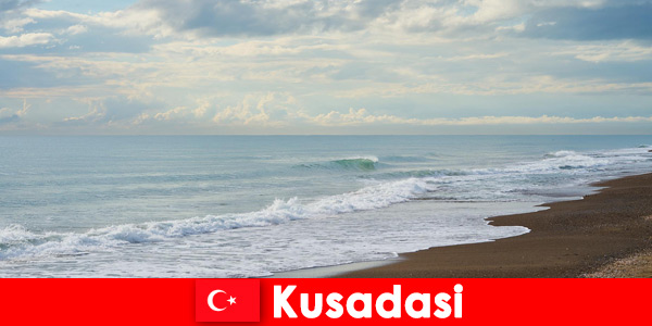 Relax and unwind on the beaches of Kusadasi in Türkiye