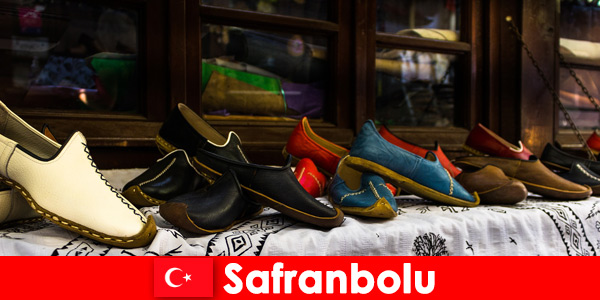 Oriental handicrafts and hospitality await foreigners in Safranbolu Türkiye
